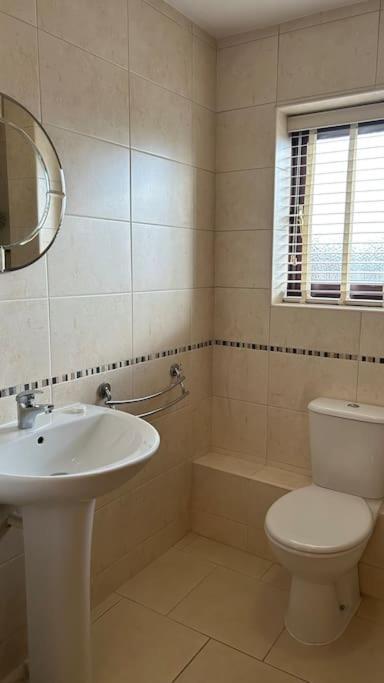 Cosy 2 Bed, Home From Home Haddenham  Экстерьер фото